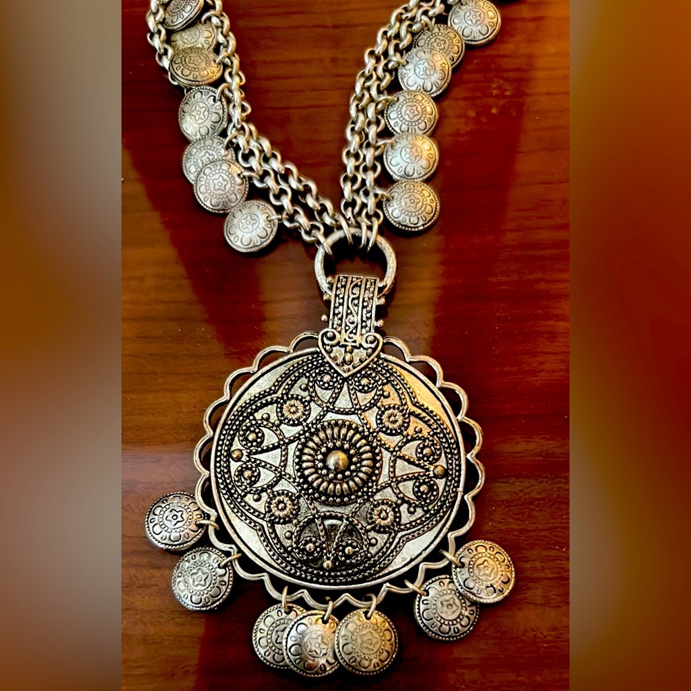 Silver necklace Avon